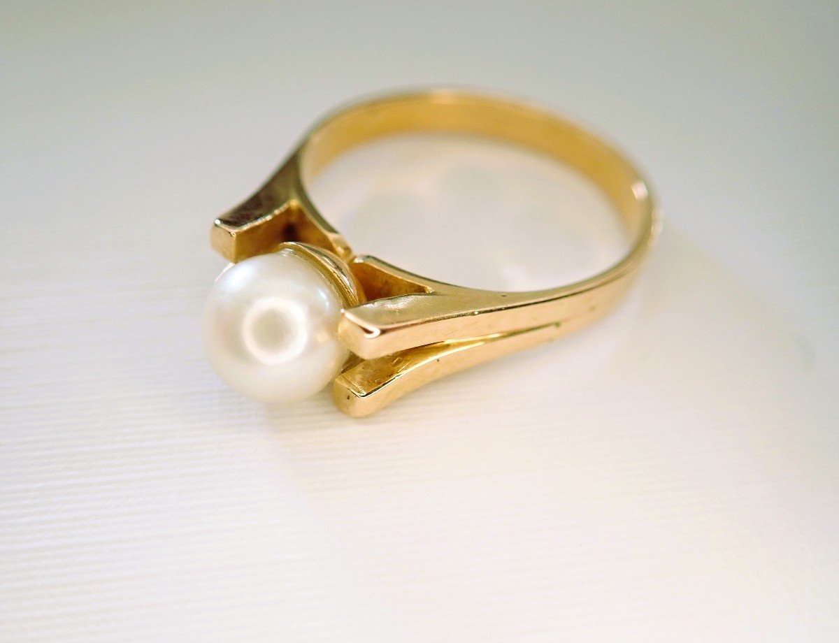 Bague perle années 1960  or 18 carats