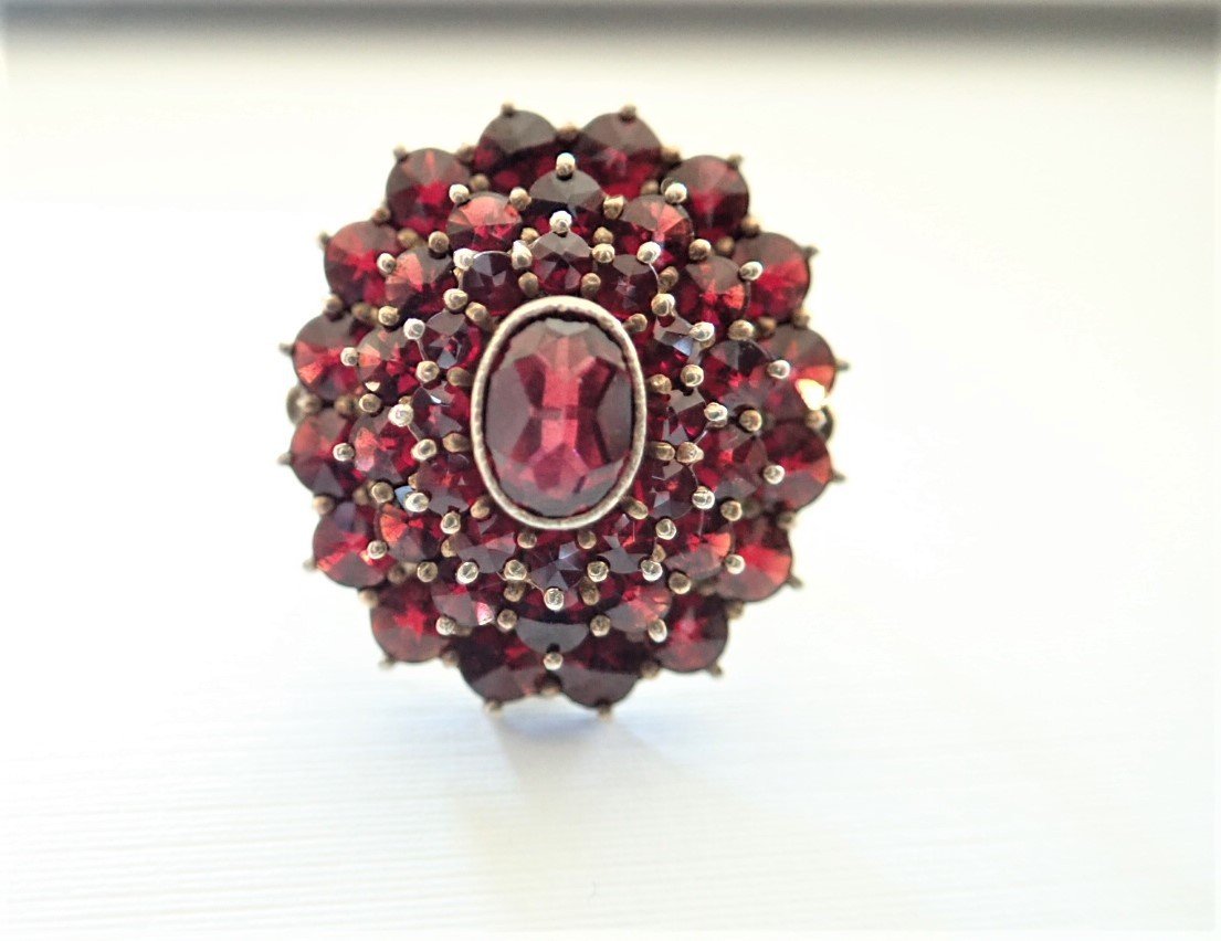 Silver Ring Set With Garnets-photo-3