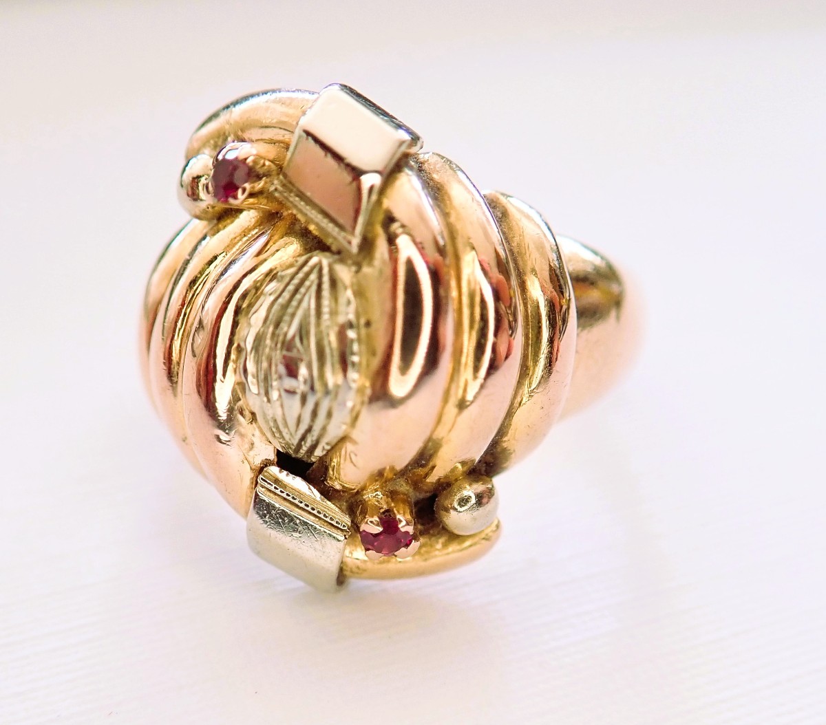 Art Deco Ring In 18-carat Rose Gold And White Gold