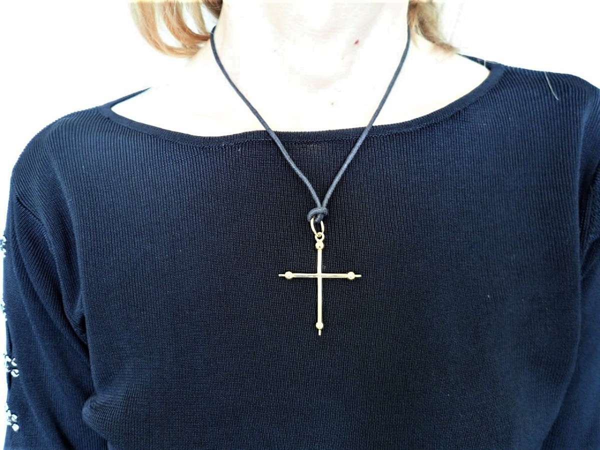 18-carat Gold Savoy Baton Cross Pendant-photo-3