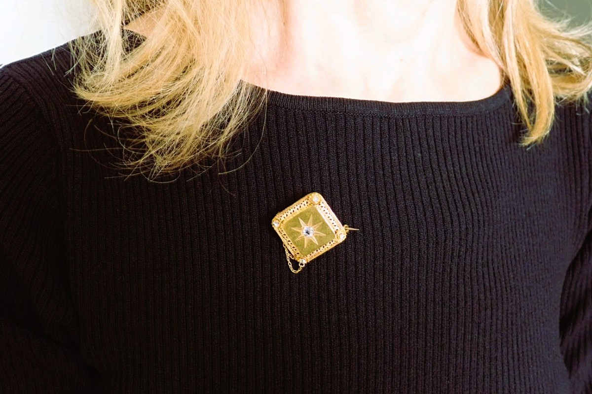 Broche or art déco sertie de diamants 18 carats