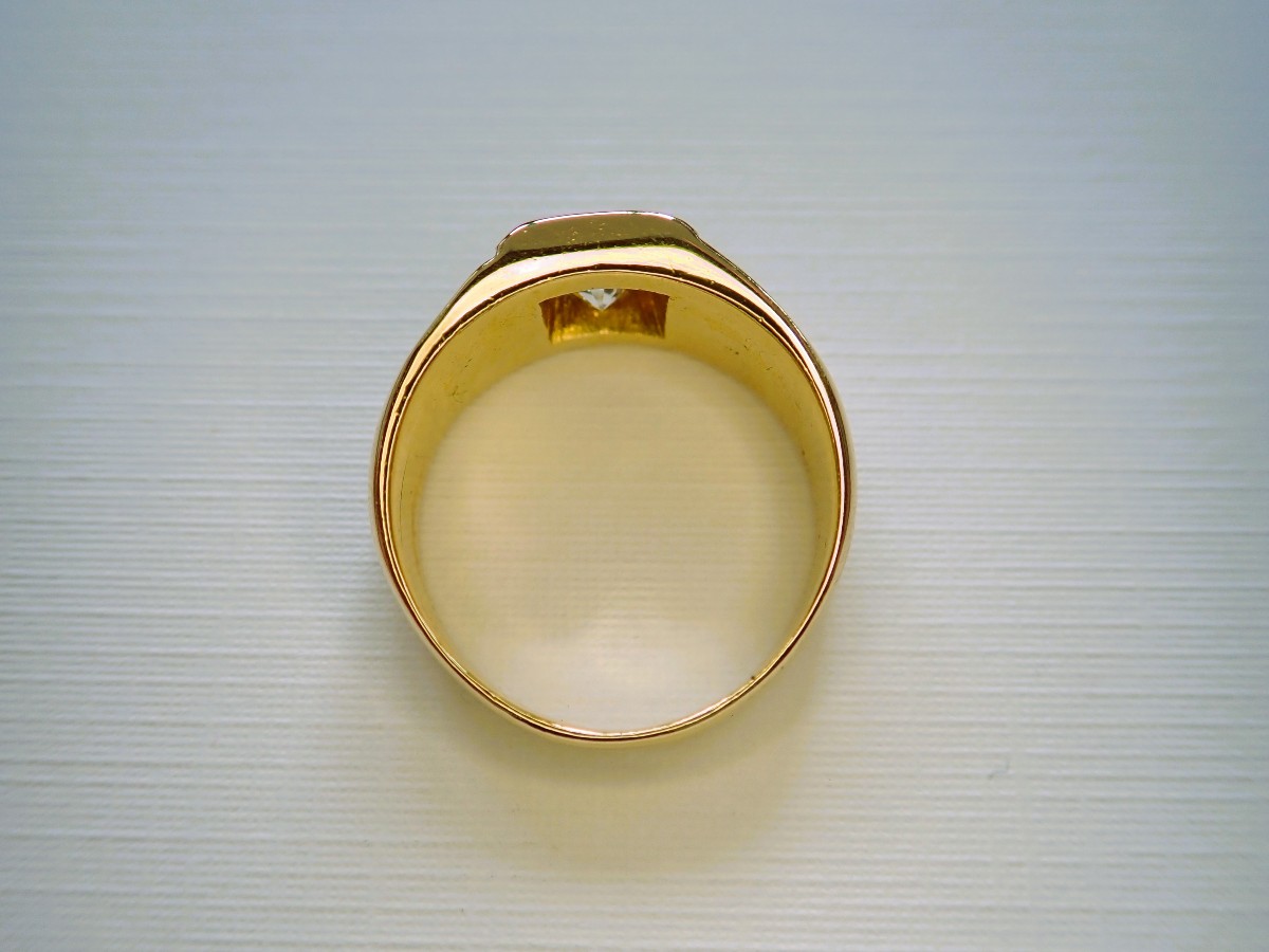 Bague chevalière or 18 carats  sertie d'un diamant -photo-2