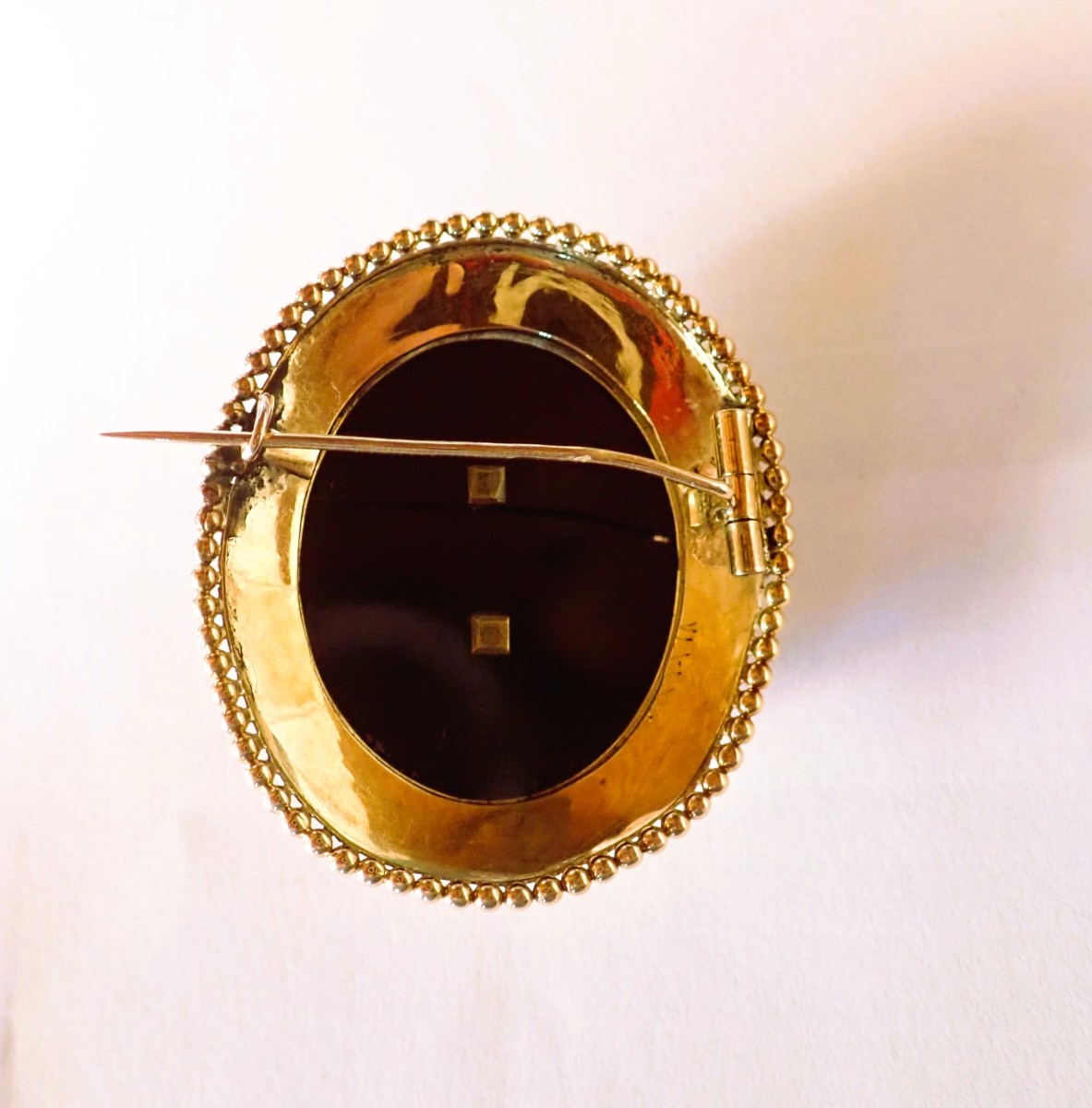Onyx Napoleon III Brooch 18 Carat Gold-photo-2