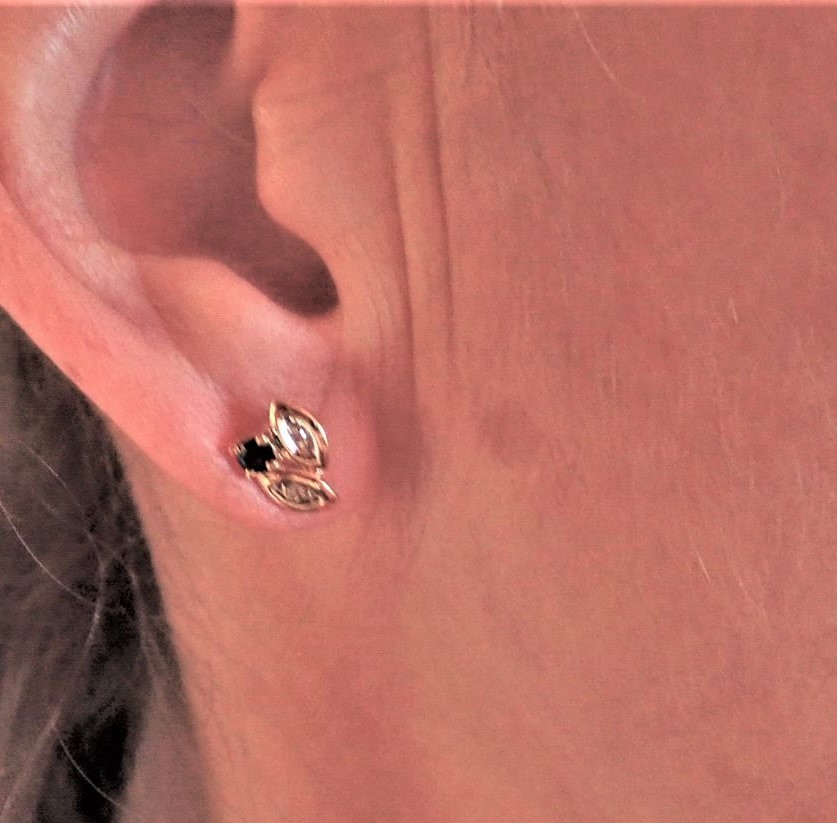 Paire de boucle d'oreille diamants et saphirs or18 carats-photo-2