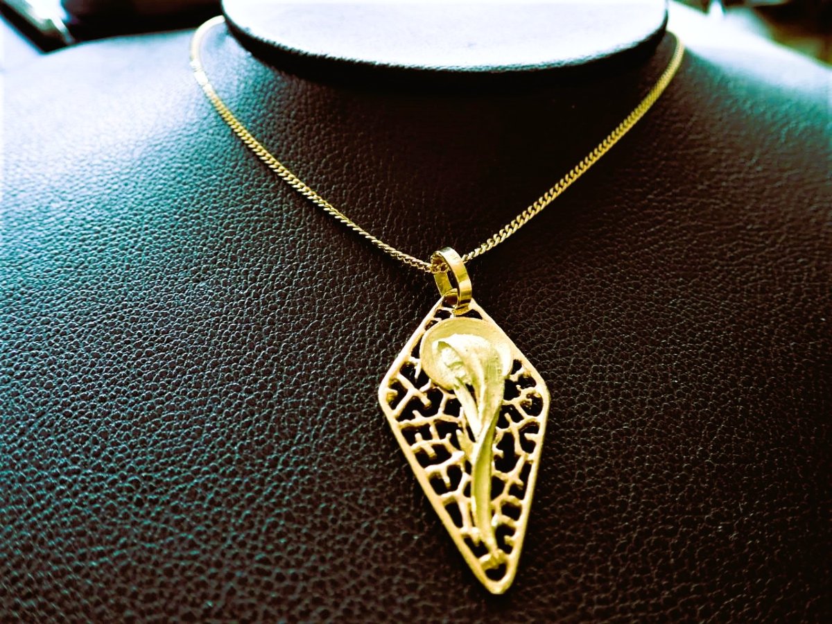 Pendentif Sainte Vierge or 18 carats-photo-3