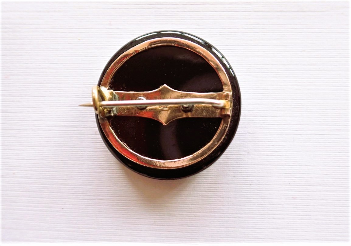 Art Deco Bakelite Brooch-photo-2