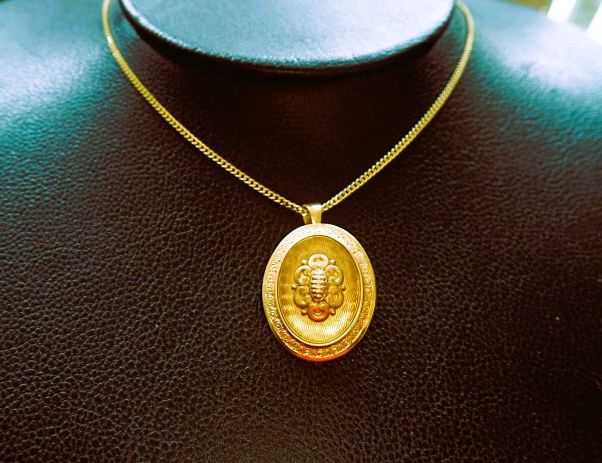 Art Deco Pendant And Brooch In 18-carat Gold-photo-3