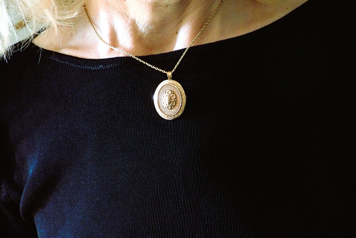 Art Deco Pendant And Brooch In 18-carat Gold-photo-4