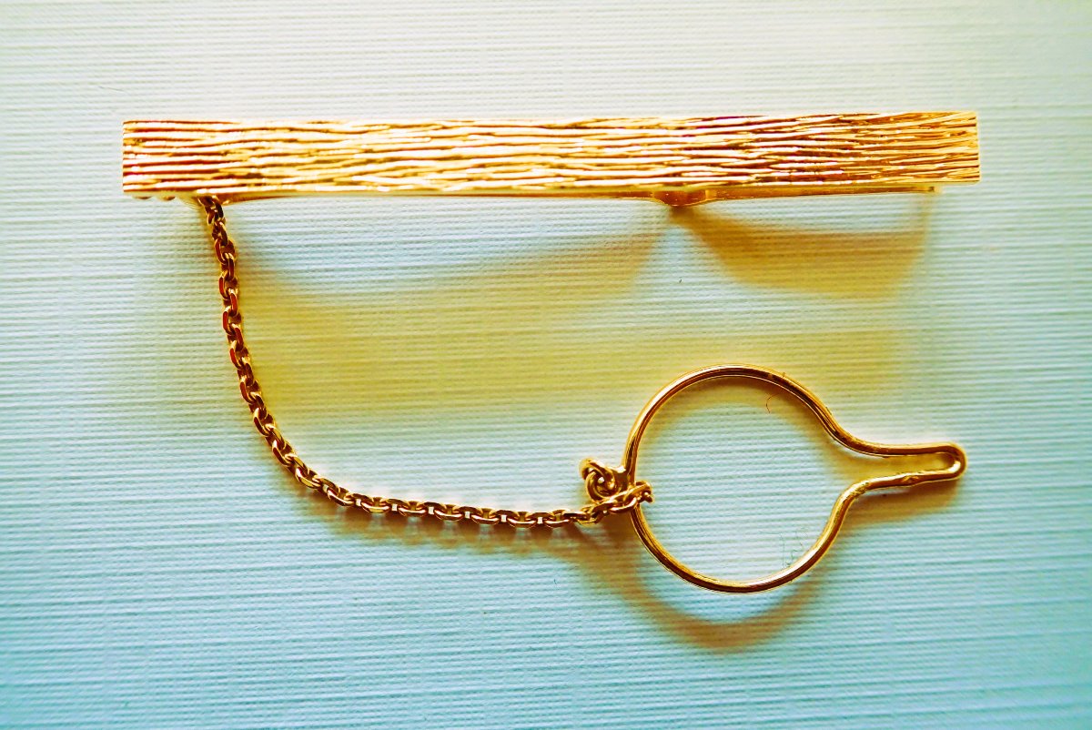 Epingle à cravate or 18 carats