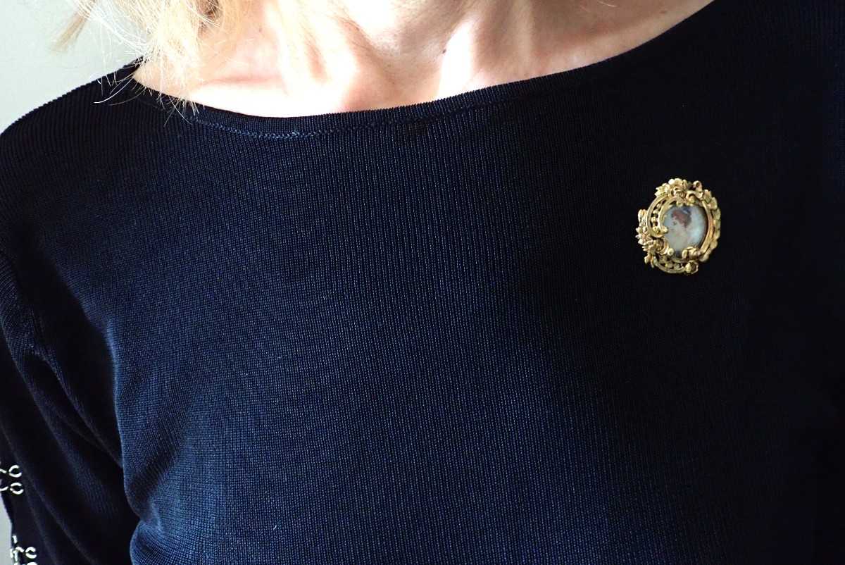 Miniature Art Deco Brooch In 18-karat Gold-photo-2