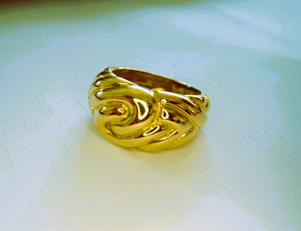 18-karat Gold Gadroon Ring