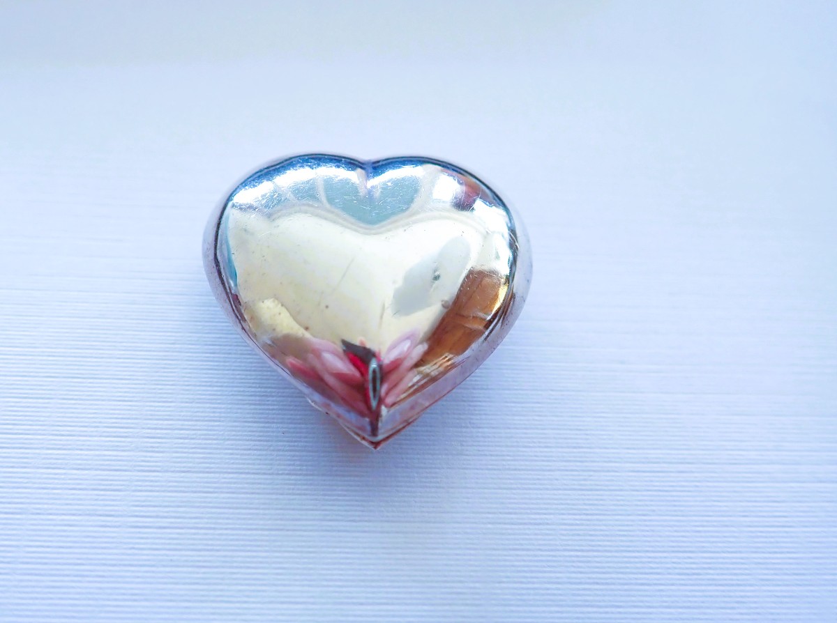 Savoy Heart Pendant And Silver Brooch-photo-3