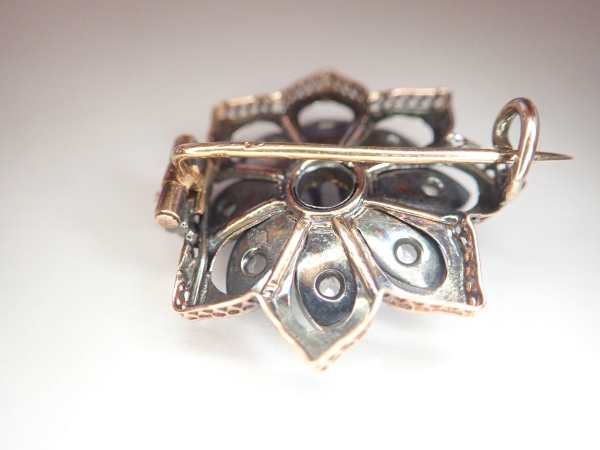 Broche pomponne Napoleon III sertie de diamants taille rose -photo-2