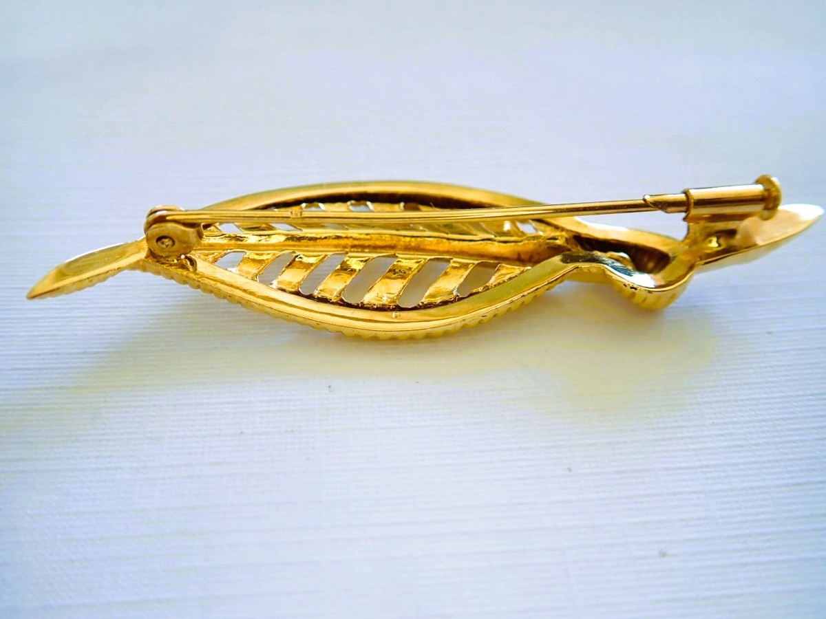 18-karat Gold Brooch-photo-2