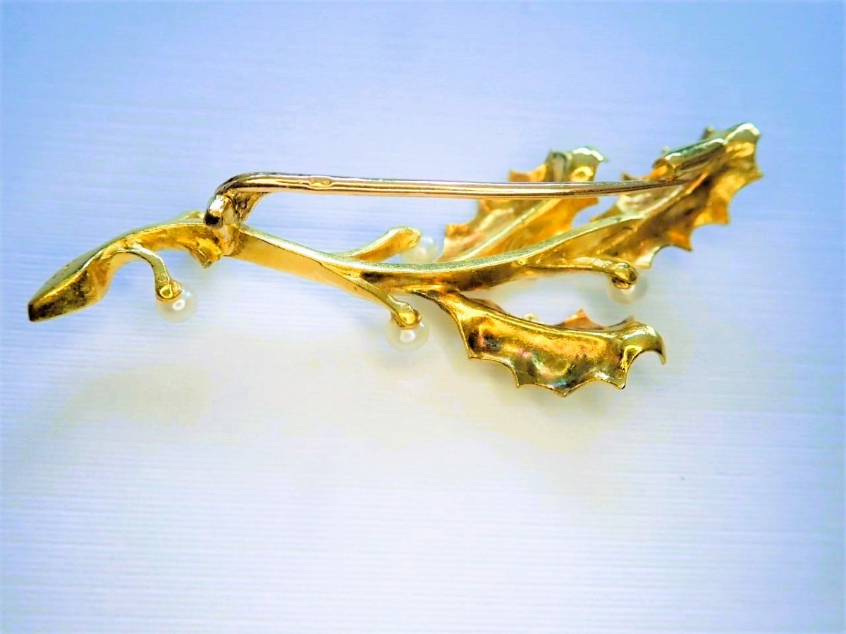 18-carat Gold Holly Branch Brooch  -photo-2