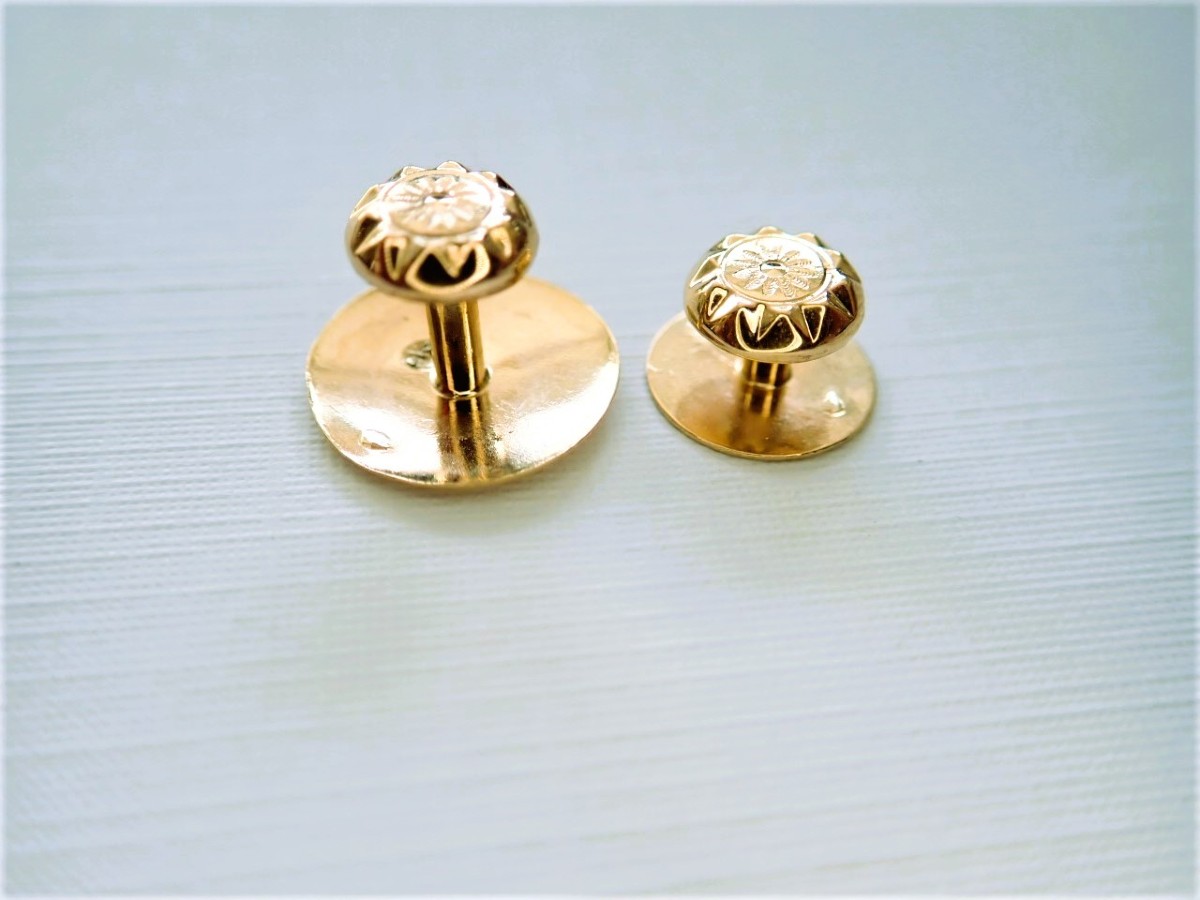 Boutons de cols et de plastrons Napoleon III  or 18 carats-photo-3