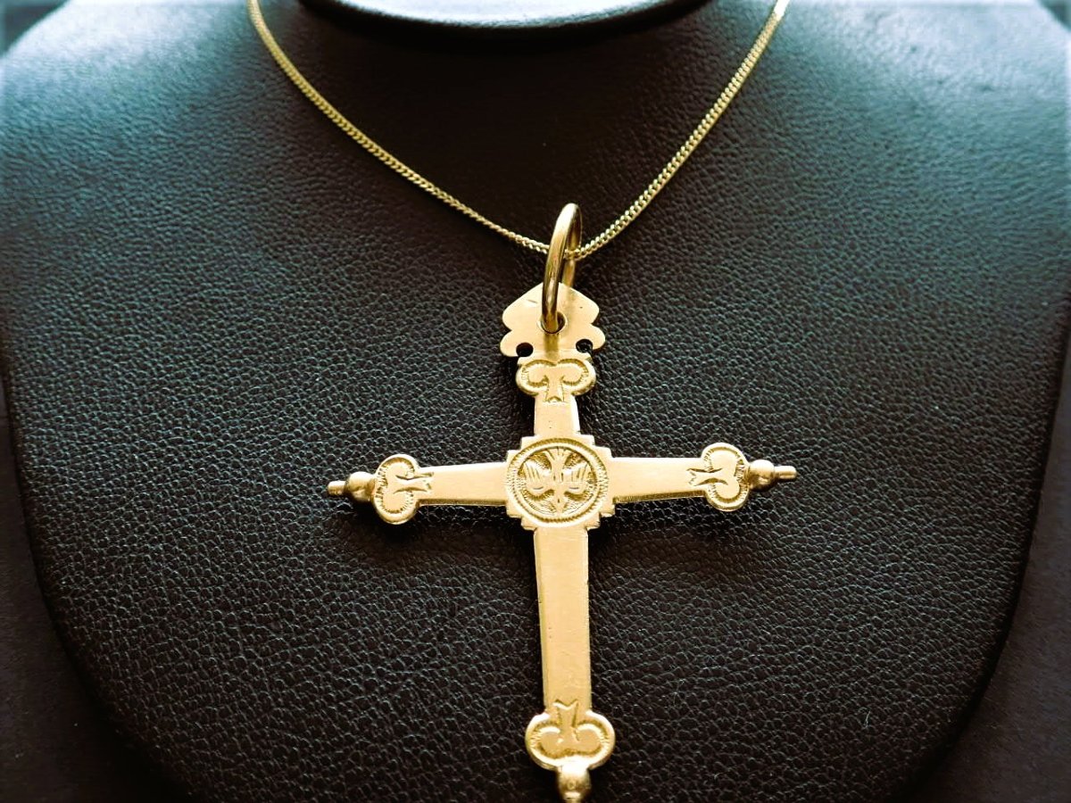 Croix jeannette de Savoie or 18 carats