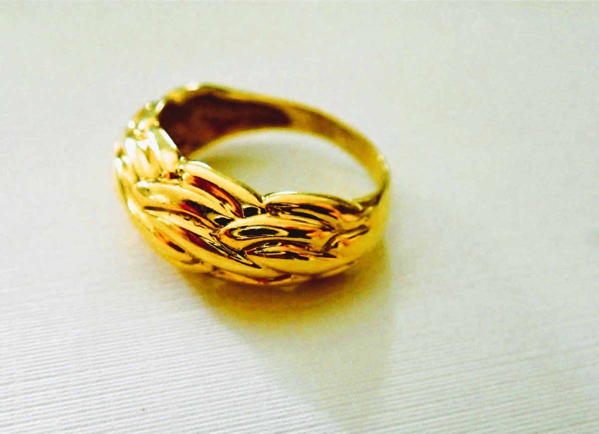 18-karat Gold Fluted Ring