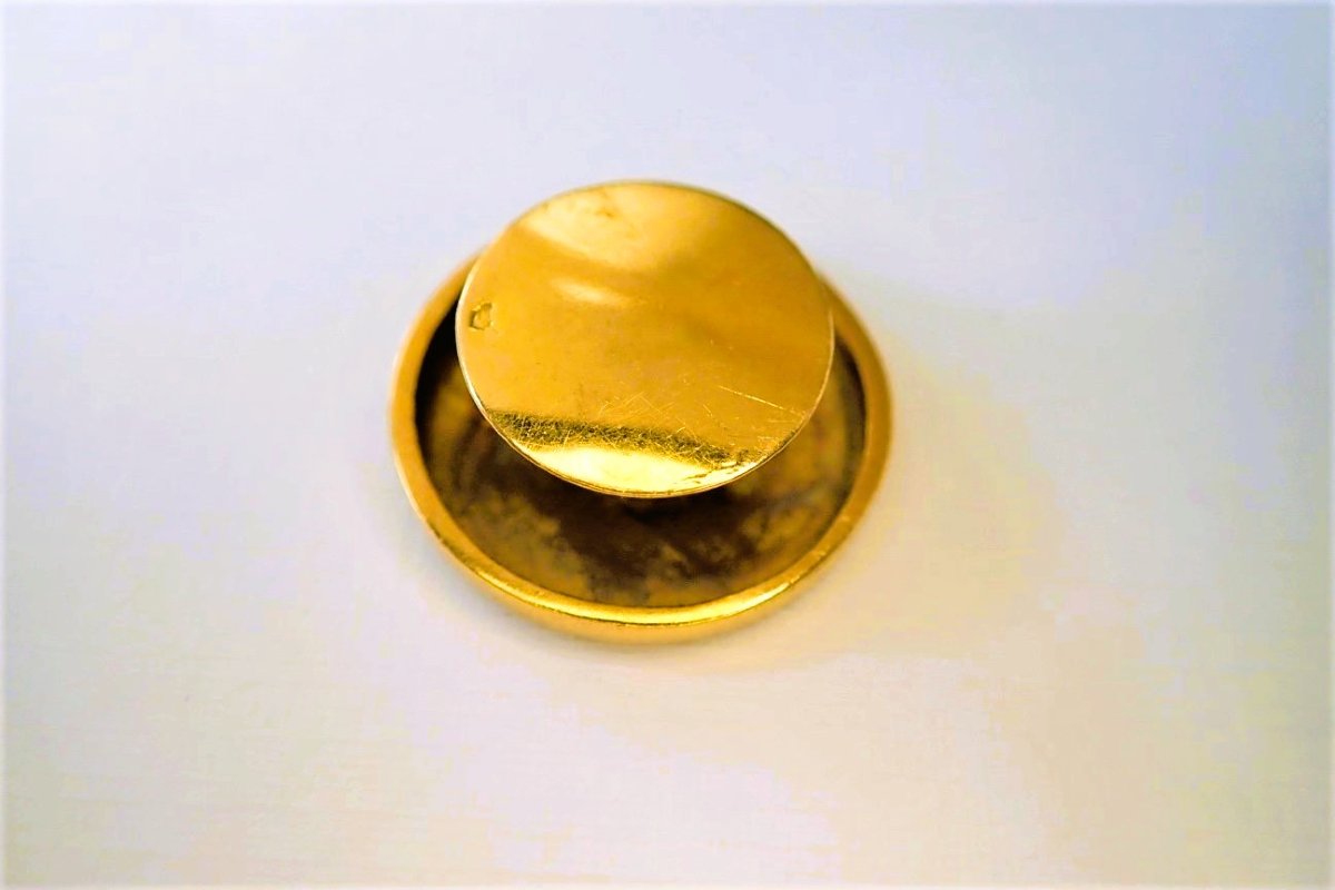 Art Deco Pair Of 18-karat Gold Lapel Buttons -photo-2