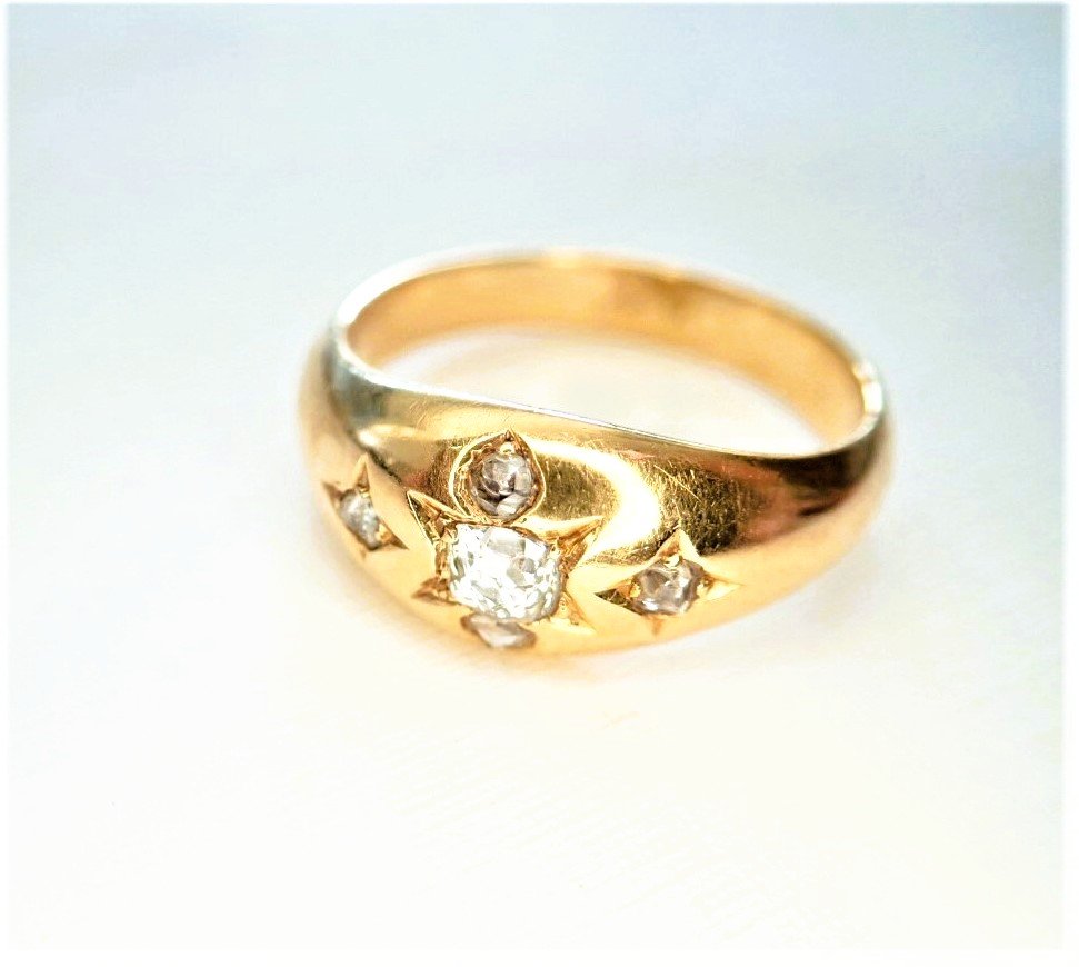 Bague or rose Napoleon III sertie de diamants 