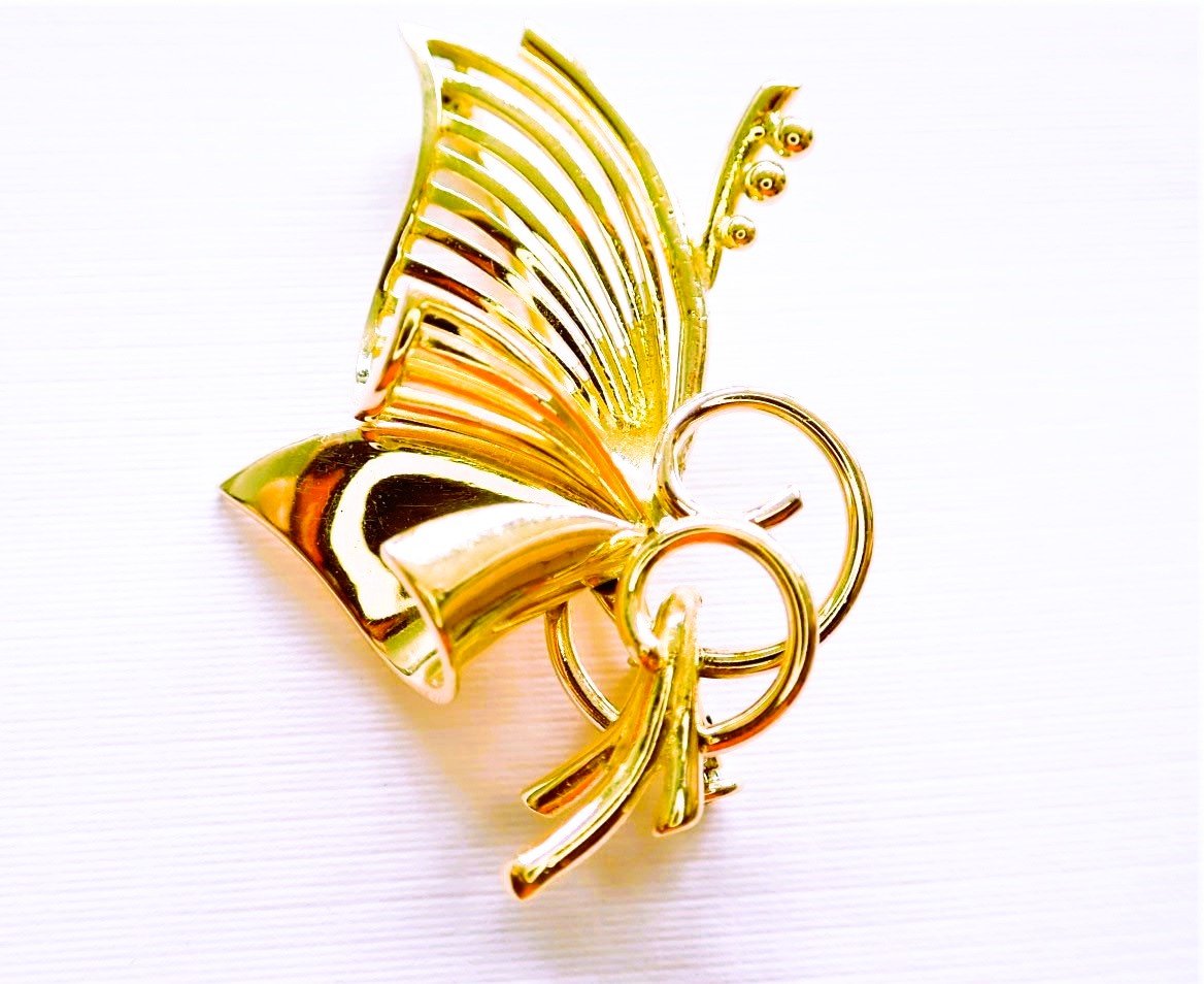 18-karat Gold Art Deco Lily-of-the-valley Brooch