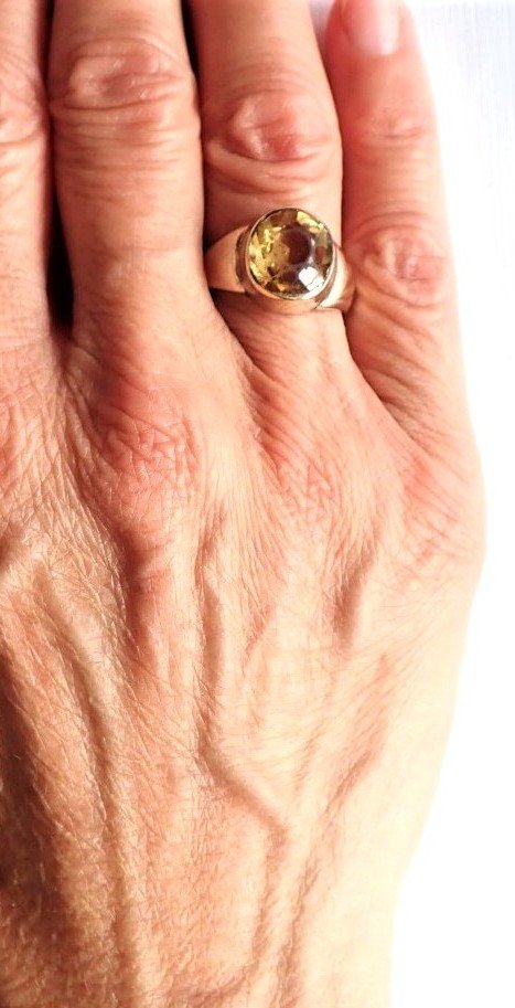 1960s Gold Signet Ring With Yellow Stone