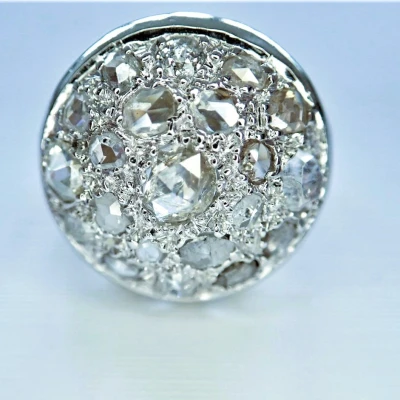 Premiere-Image-1740772