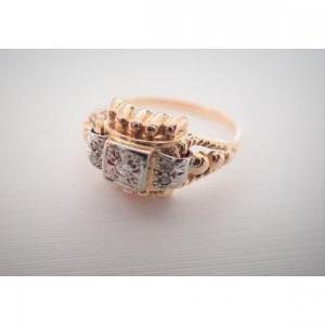 18k Gold Diamond Ring