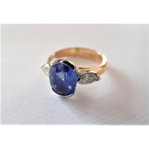Sapphire And Diamonds 18k Gold Ring