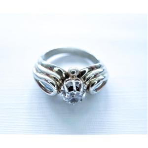 Art Deco Ring 18 Carat White Gold