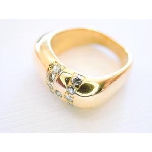 Solid 18-carat Gold Bangle Set With Diamonds