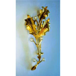 18-carat Gold Holly Branch Brooch  