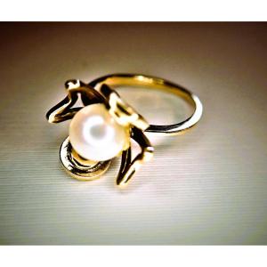 18-karat Gold Pearl Ring From The 1960s