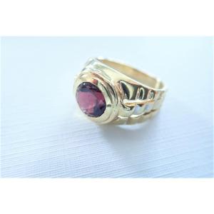 Vintage 18k Gold Garnet Ring