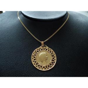 Holy Virgin Medal 18k Gold