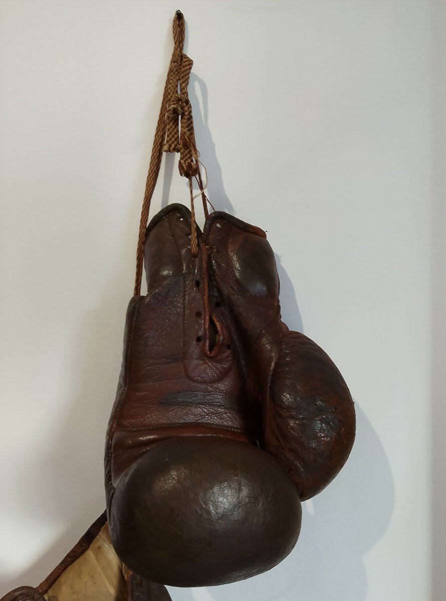 Pair Of Boxing Gloves From The Early 20th Century.-photo-4