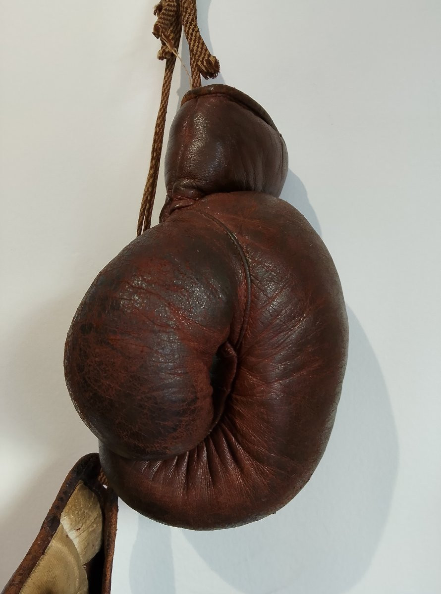 Pair Of Boxing Gloves From The Early 20th Century.-photo-7