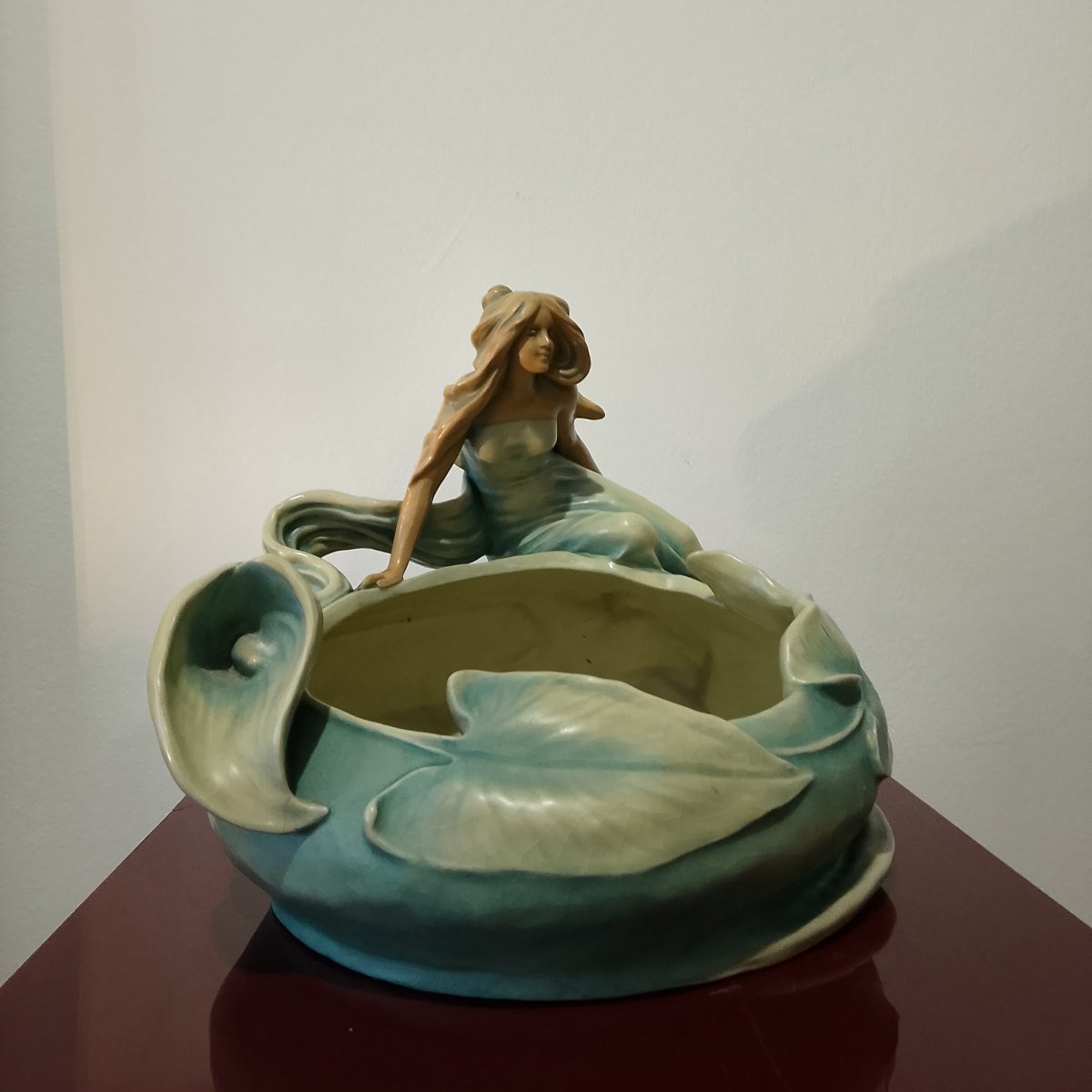 Art Nouveau Planter.-photo-2