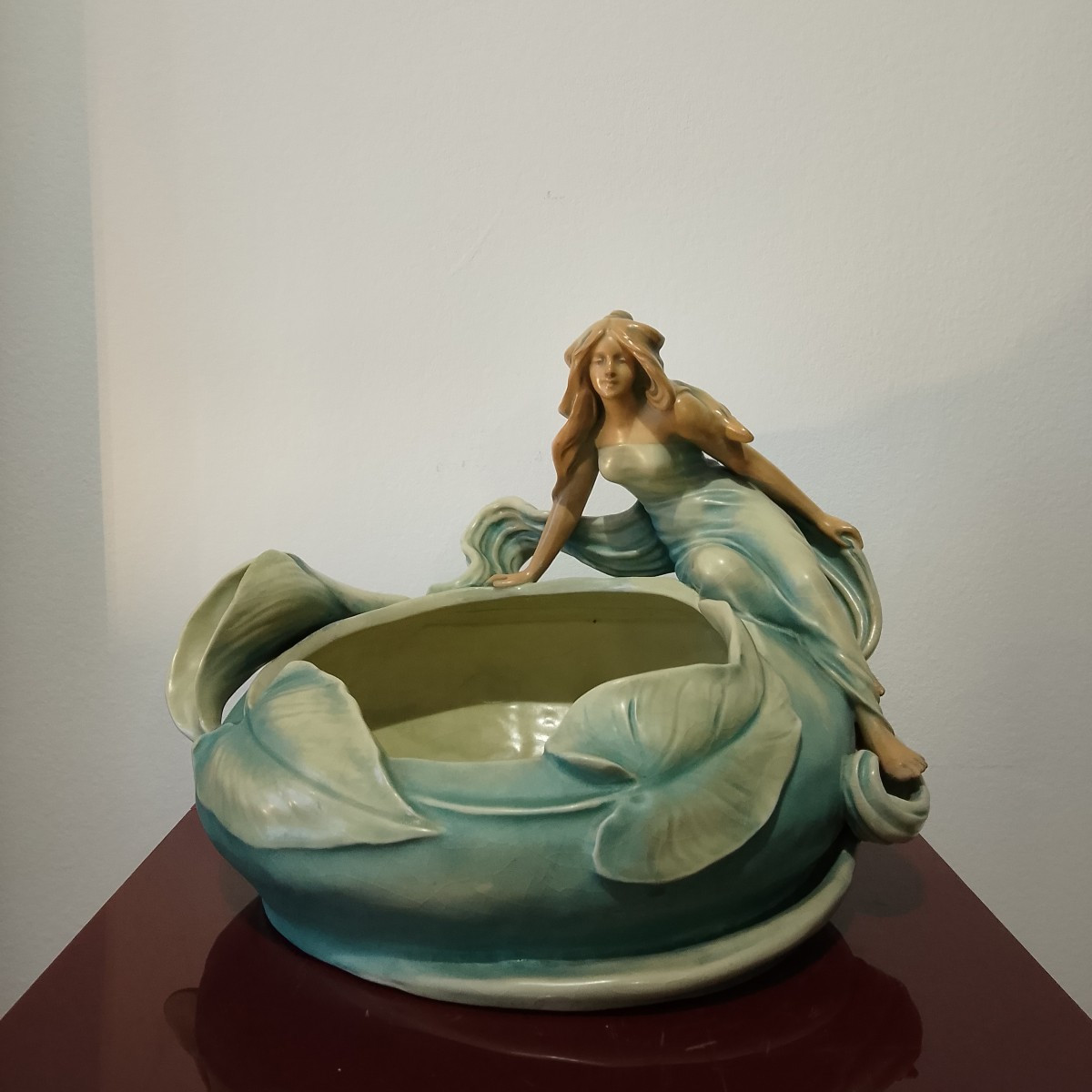 Art Nouveau Planter.-photo-4