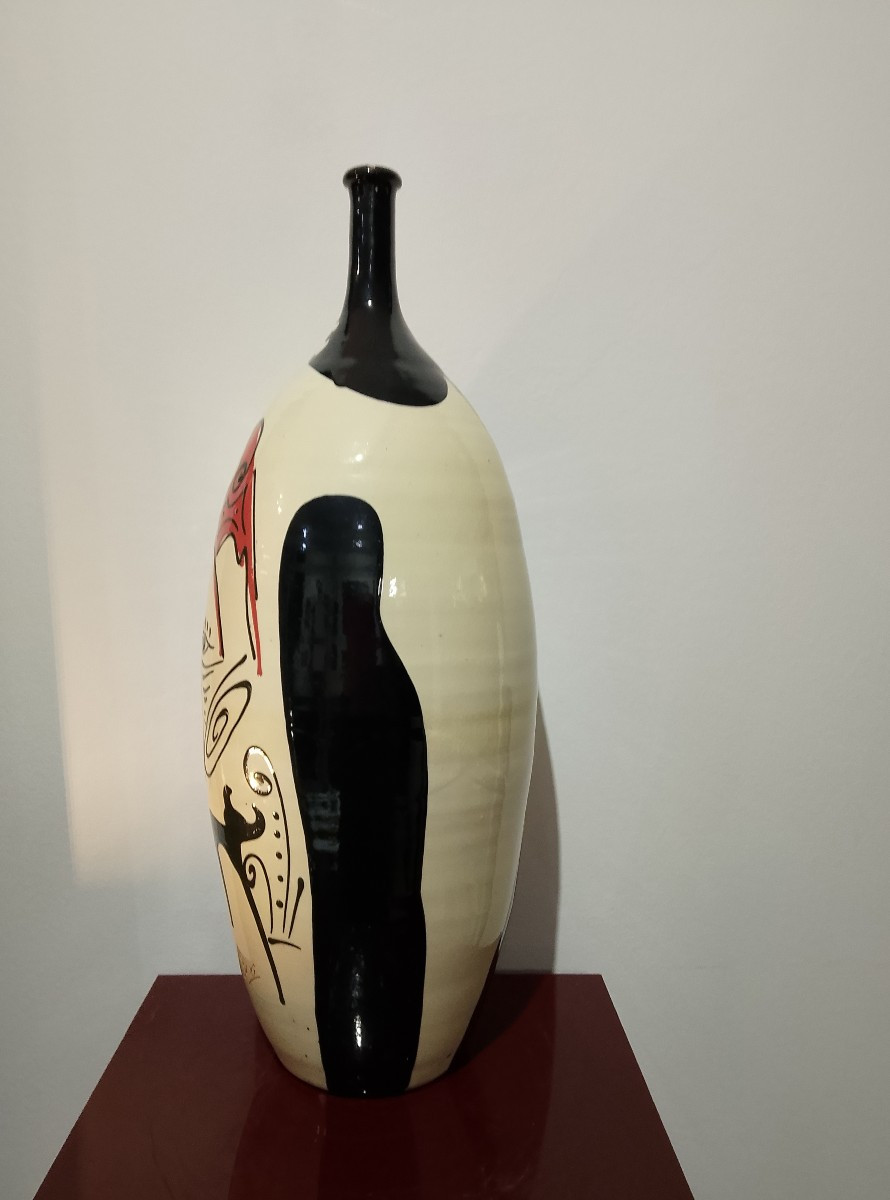 Large Oblong Ceramic Vase.-photo-2