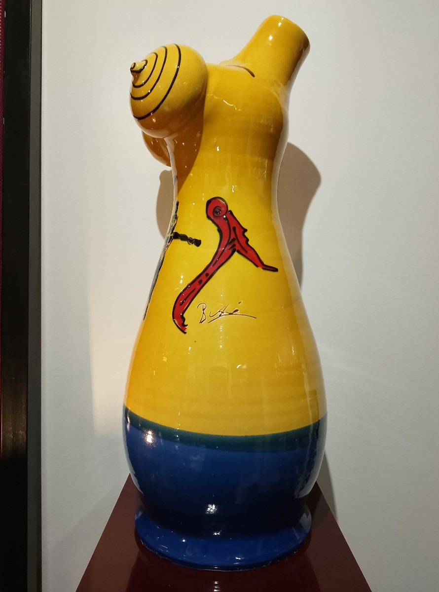 Large Anthropomorphic Vase Depicting A Woman.-photo-3