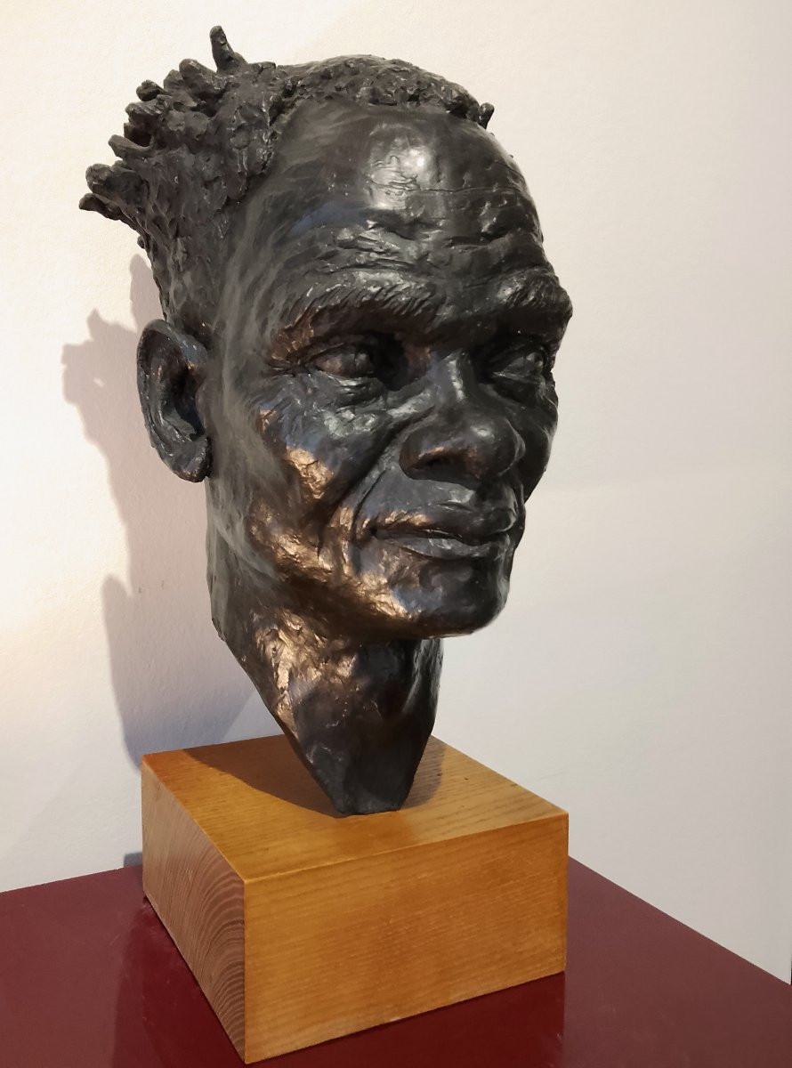 Portrait Of A Man (sculpture).-photo-4