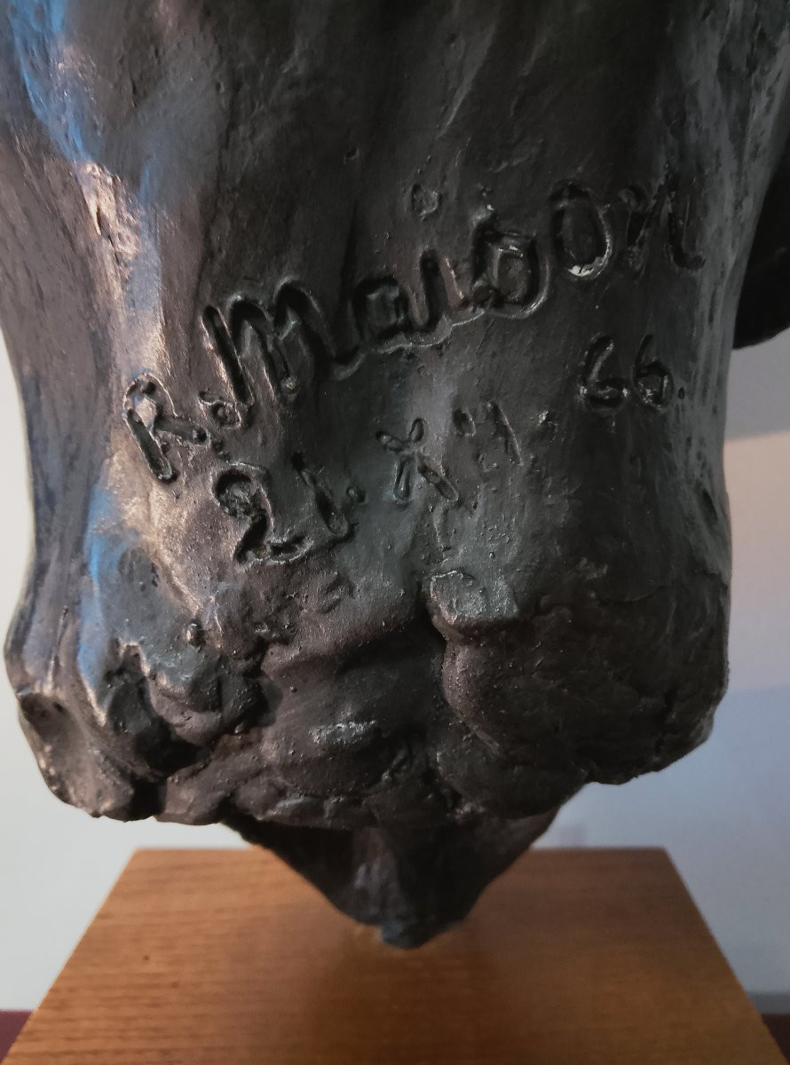 Portrait Of A Man (sculpture).-photo-5