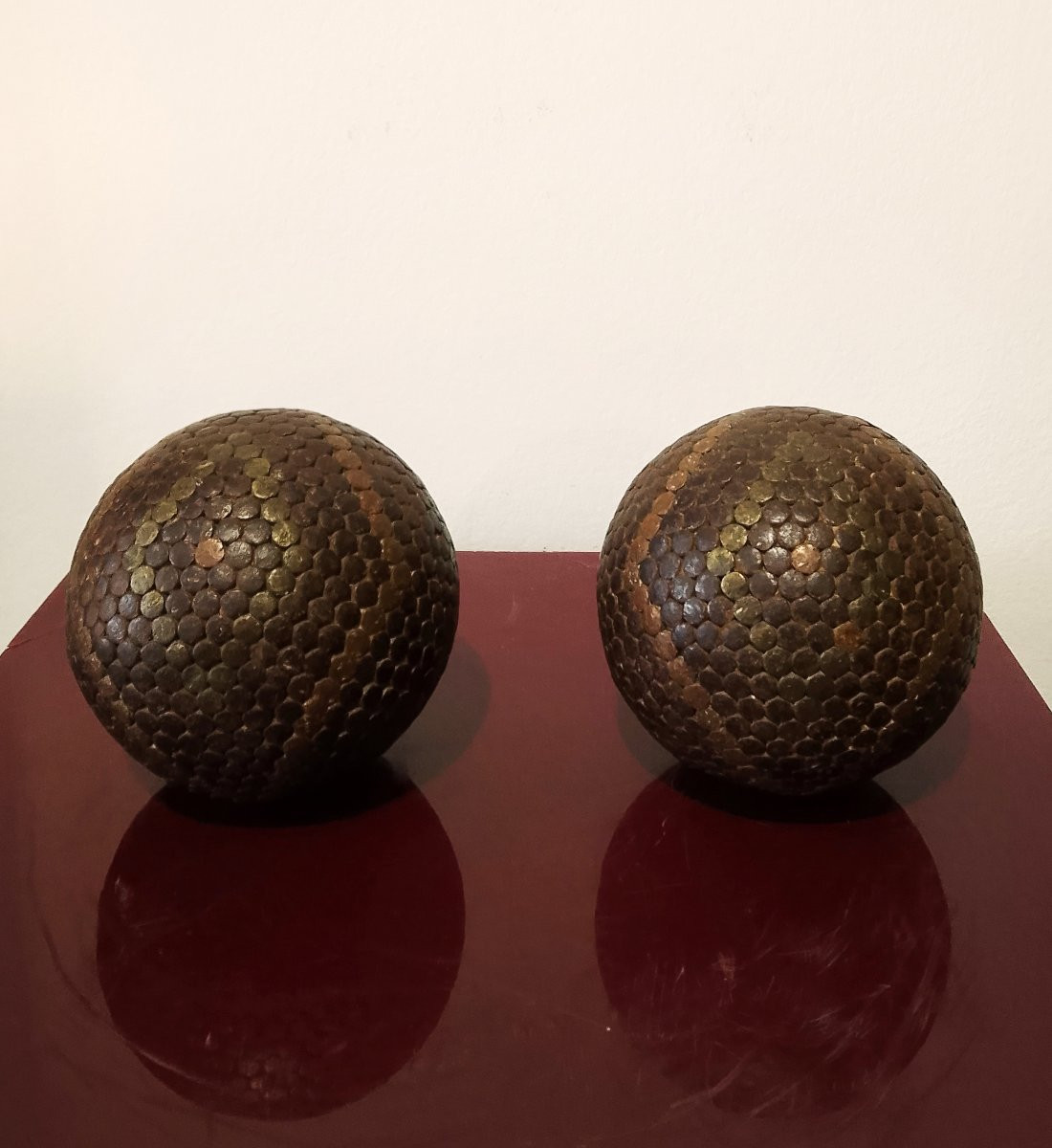 Paire de boules de jeu lyonnais.-photo-2