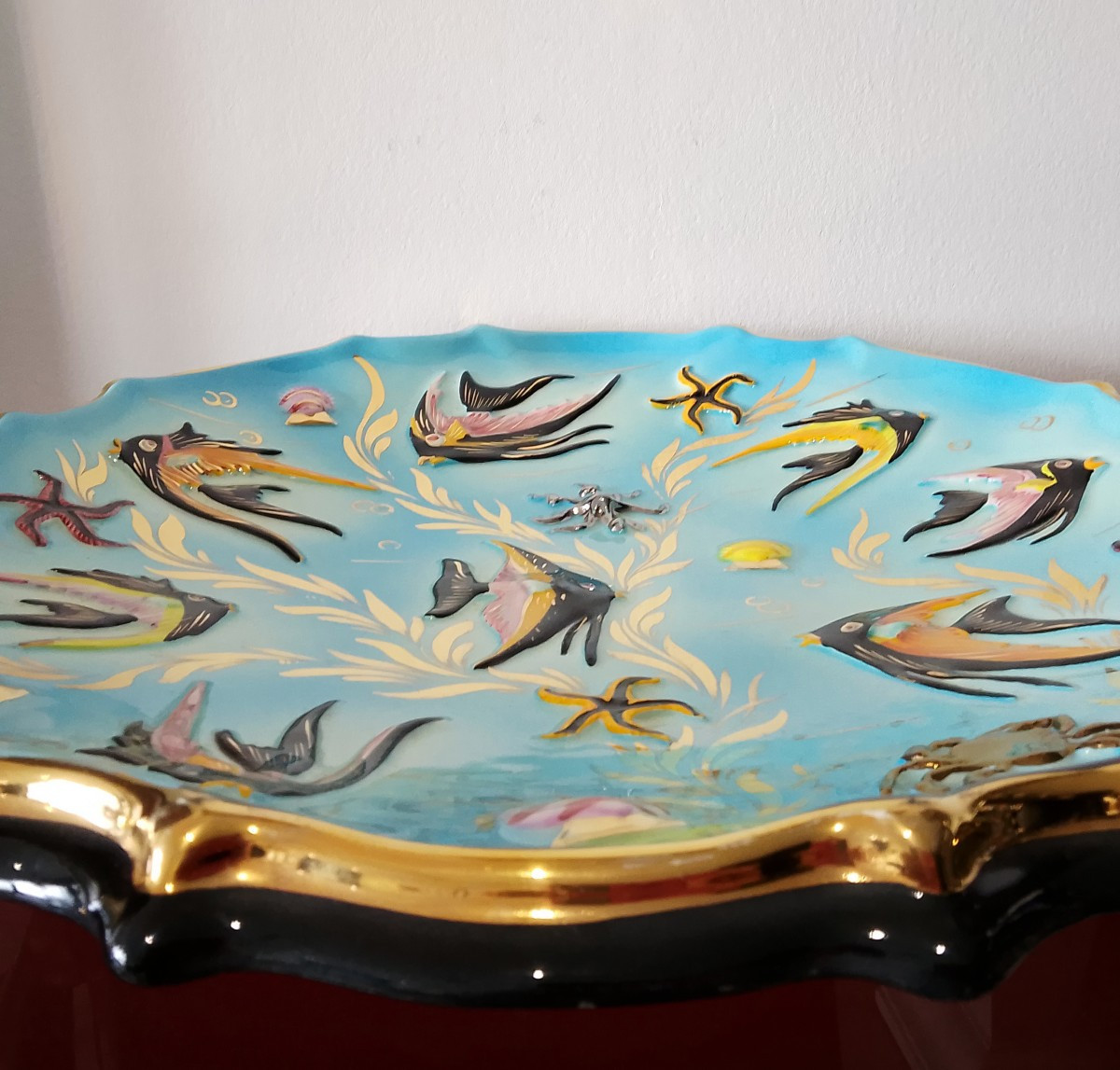 Grand plat en faïence de Monaco.-photo-7
