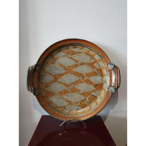 Plat en céramique de Jean-Pierre Seguin.