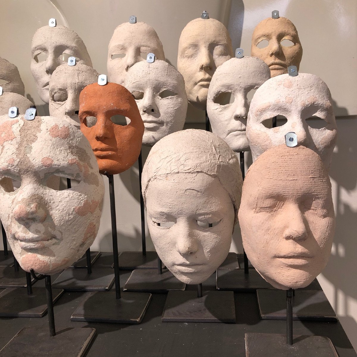 "the Faces" Original Work Composed Of 25 Terracotta Faces By Claire Vasic-photo-4