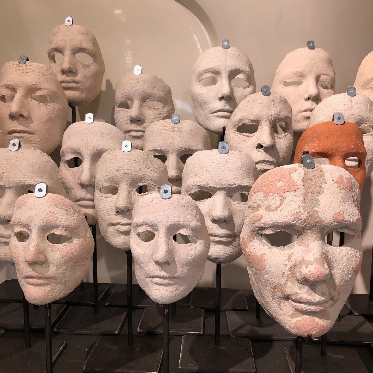 "the Faces" Original Work Composed Of 25 Terracotta Faces By Claire Vasic-photo-3