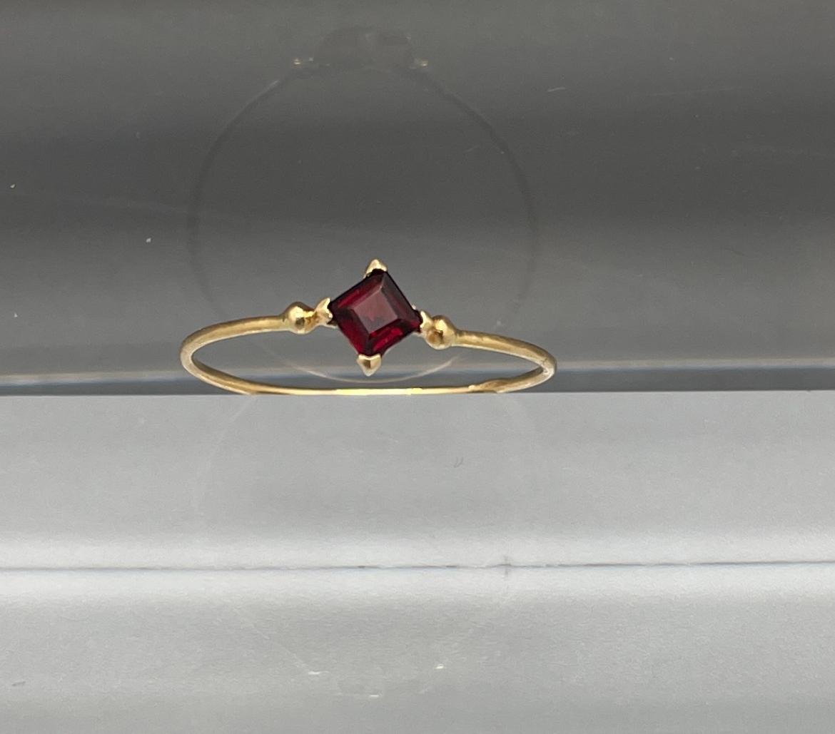 Bague Or jaune et Grenat