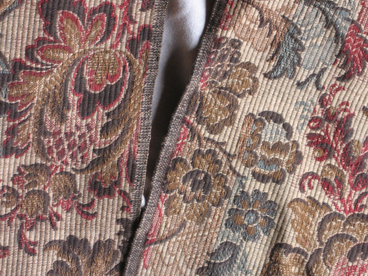 Paire de rideaux tentures portières en tissé Jacquard  motif floral style Louis XIII  fin 19ème-photo-1